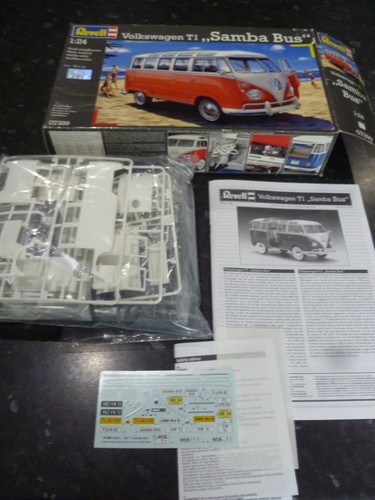 Revell volkswagen samba bus - samba,