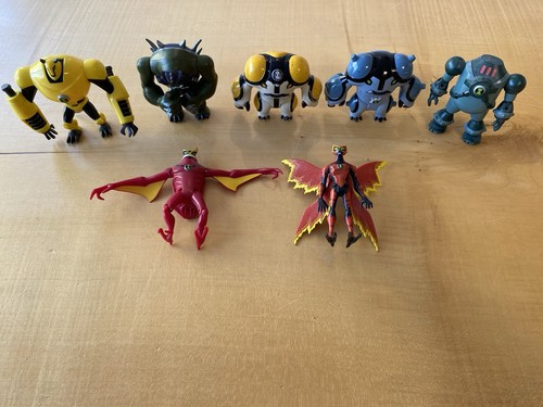 Ben alien force toy bundle - alien,