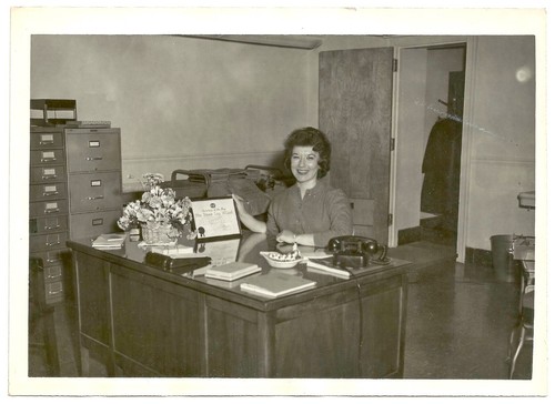 Secretary office real - office, photo