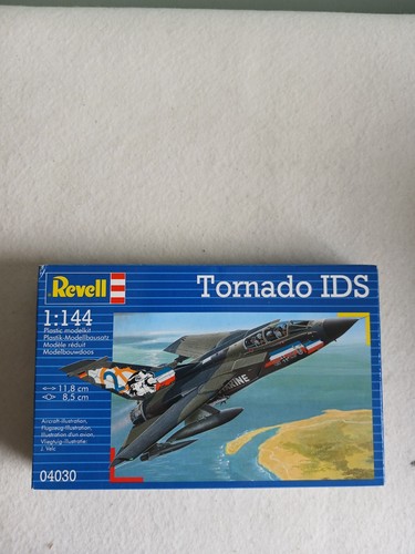 Revell 04030 144 scale - 04030,