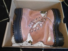 Dr Martens Molly Iridescent