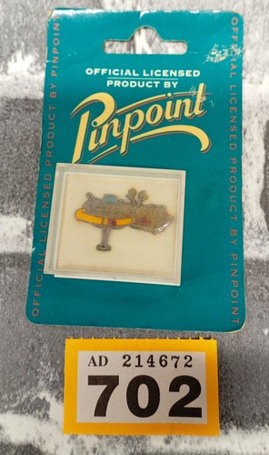 Thunderbird enamel pin badge - enamel,