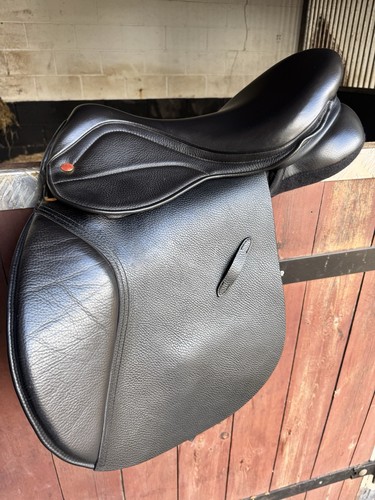 Saddle company close - saddle,