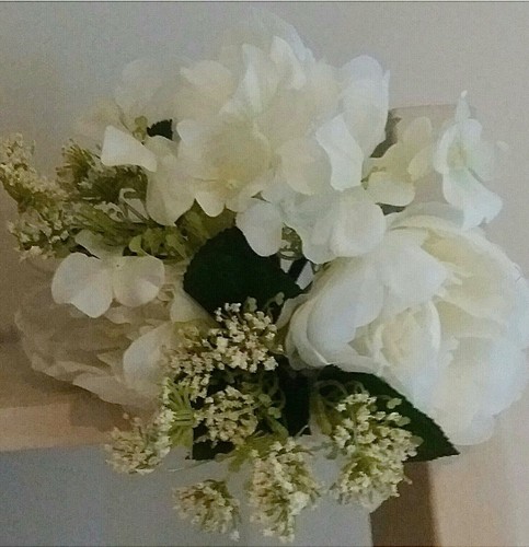 Gisela graham white peony faux - gisela,