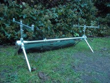 Alloy fishing rod pod in case