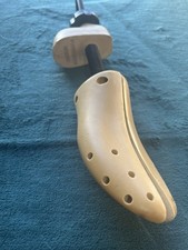 Right Foot Shoe Tree used In Size 11 Shoe. 