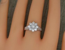 1970's 18ct White Gold Textured 0.65ct Diamond Daisy Cluster Ring Size P 1/2