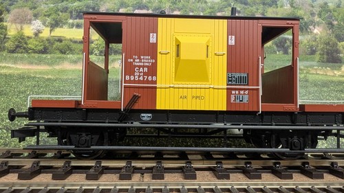 Dapol gauge 20t - 20t, van
