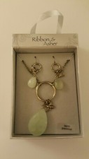 Ribbon and Asher Semi-Precious Jade-Gold Earrings and Necklace Set- New with Box