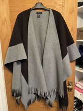 Eivissa Blanket Style Open Front Cozy Fleece Poncho Wrap Worn Once Black Grey