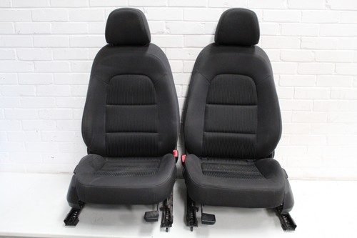 Audi saloon black - 8k,