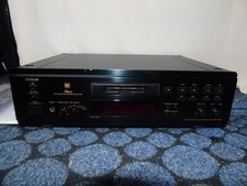 Denon DMD-1000 MiniDisc Player