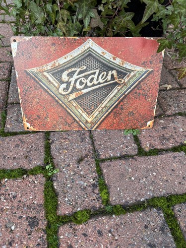 Foden vintage lorry garage - foden,