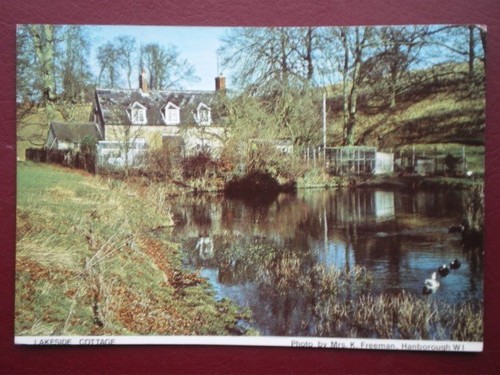 Postcard oxfordshire lakeside - postcard,