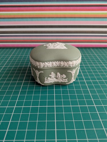 Wedgewood jasperware green