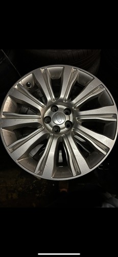 Range rover wheels with - 4x,