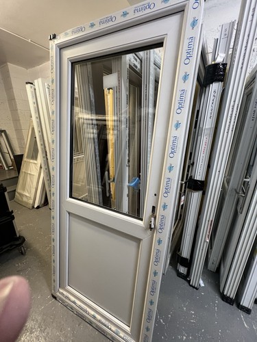 Upvc single door white 900 - upvc,