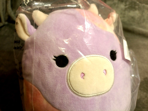 Squishmallows suri the - 8'',