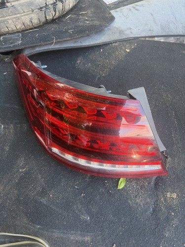 Mercedes class c207 a207 - e-class,
