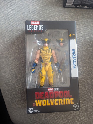 Marvel legends deadpool - marvel, and