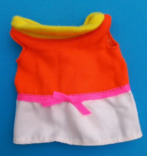 Vintage 1967 baby small - baby, walk