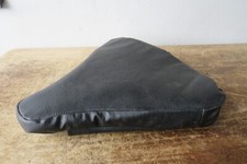 ATTENBOROUGH TRIALS SEAT