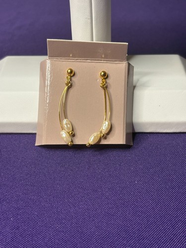 Vintage gold tone simulated - gold, w/simulated