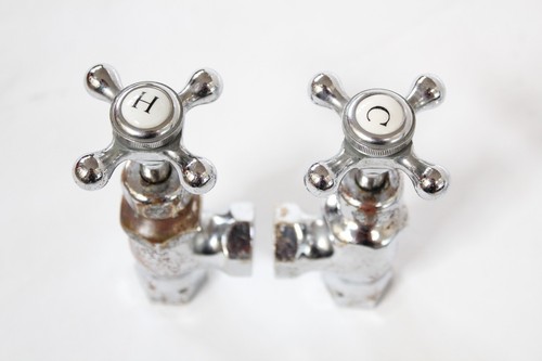 Antique sink faucet shut off - faucet,