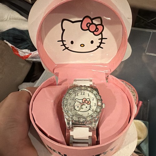 Sanrio hello kitty - sanrio,