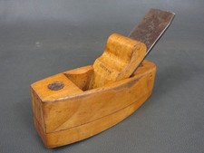 Wooden compass smoothing plane vintage old tool with Thomas Turner iron
