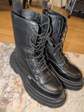 Buffalo Boots Women's Size 7 Chunky Y2K Alternative Goth Punk Faux Leather