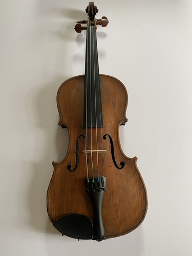 Lovely full size antique - size, 4/4