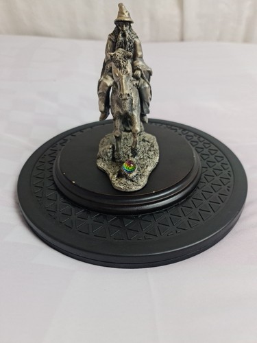 Vintage tudor mint - mint, pewter