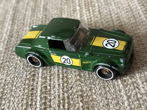 Hot wheels datsun fairlady - hot,