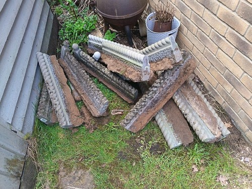 Garden edging border stone - border,