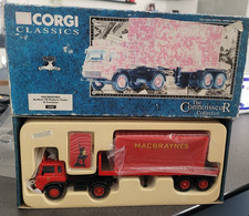 Corgi Connoisseur Classics - MacBraynes Bedford TK Platform Trailer & Container