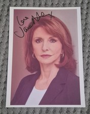 Jane Asher Signed 8×6 photo.