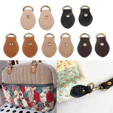 2 PU zipper pulls with D ring