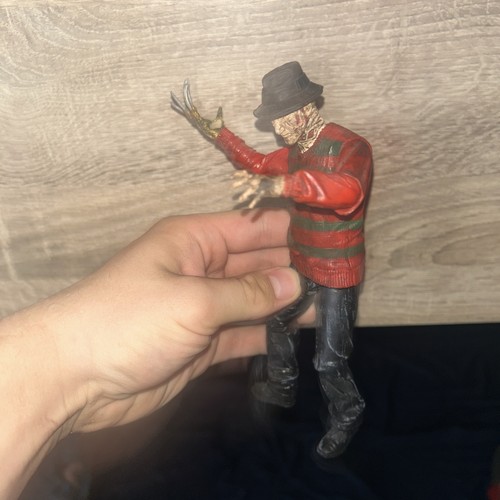 Neca nightmare elm - a, street
