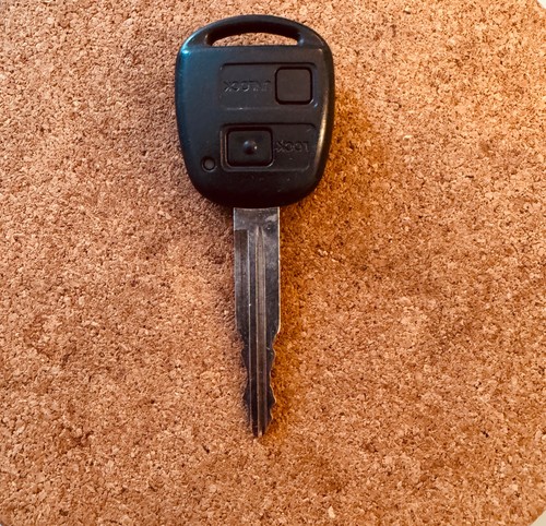 Genuine toyota button remote - toyota, 2