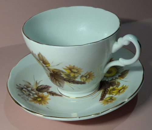 Vintage teacup and saucer - teacup,