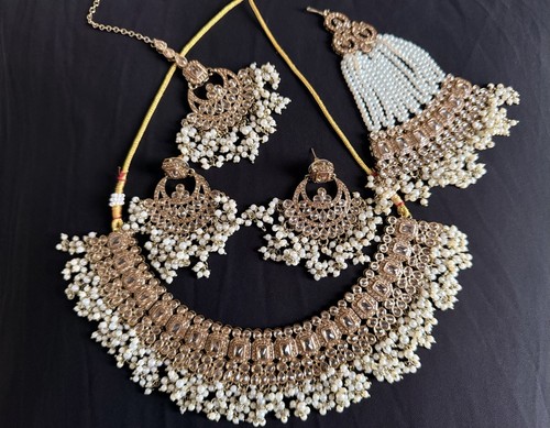 Indian asian gold - gold, white
