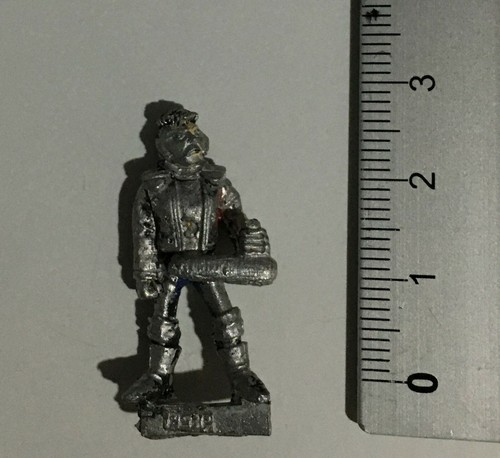 Citadel miniatures judge dredd - miniatures,