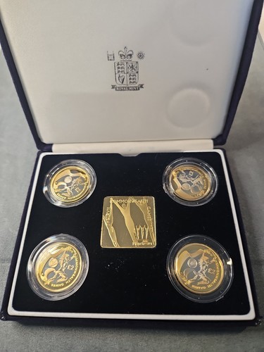 2002 royal mint commonwealth - 2002,