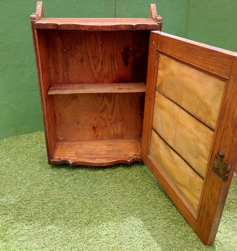Antique solid wood medicine - antique,