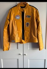 Uma Thurman Kill Bill Yellow