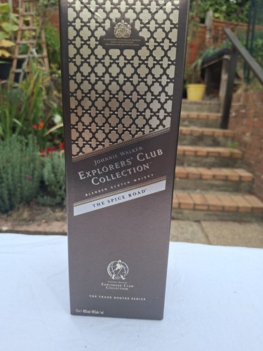 Johnnie walker explorers club - johnnie,