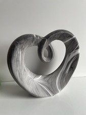 NEW CONTEMPORARY CERAMIC