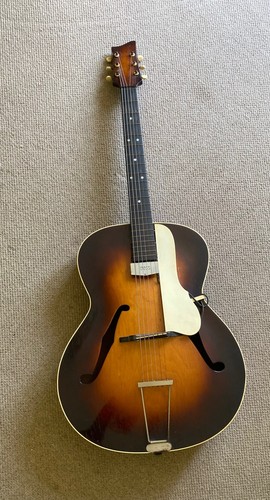 Vintage 1950 jazz guitar - 1950’s,