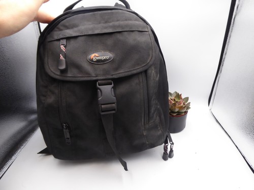 Lowepro micro trekker 200 - lowepro,
